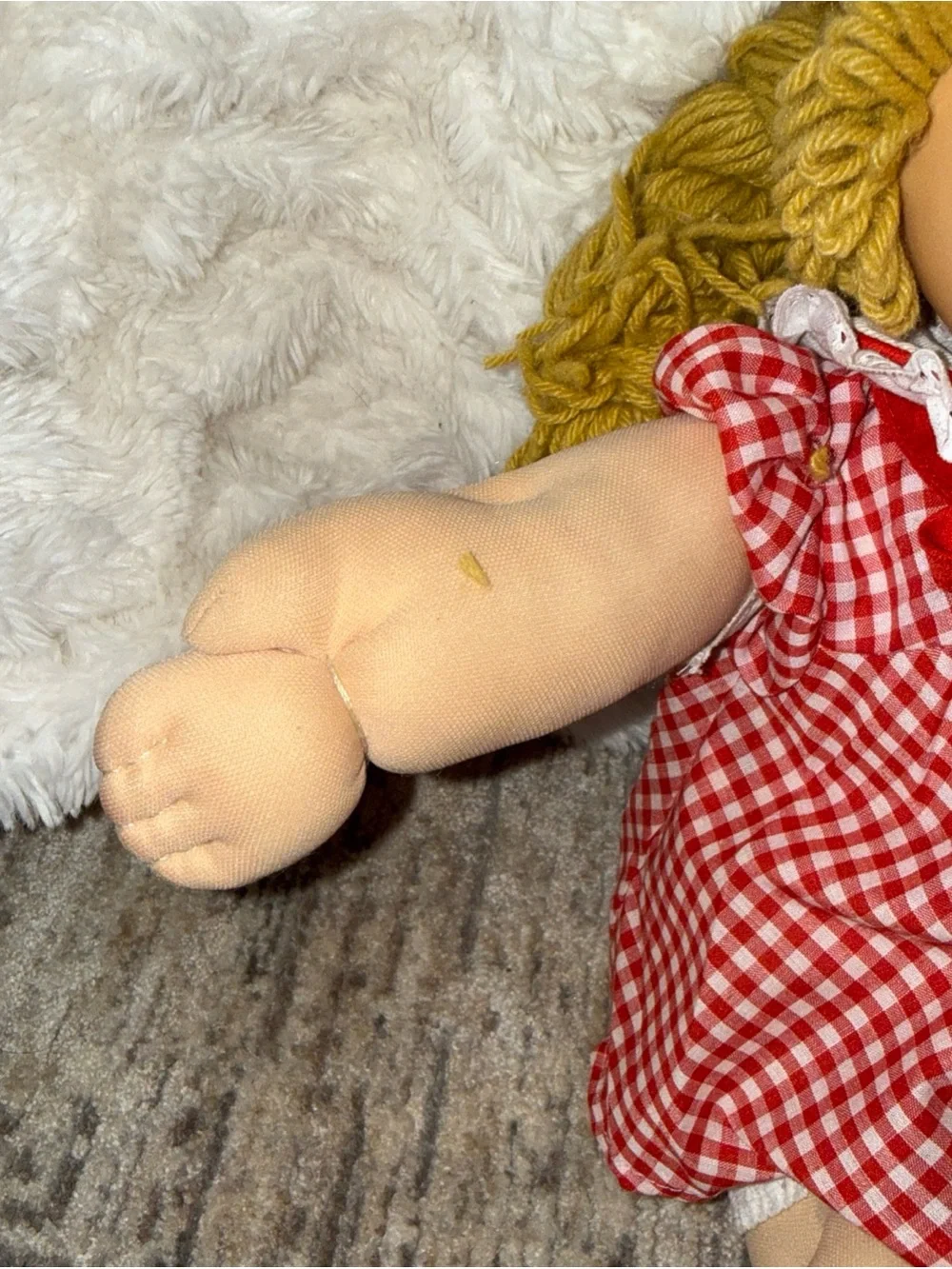 Vintage cabbage patch doll blond hair 1985 red checkered dress